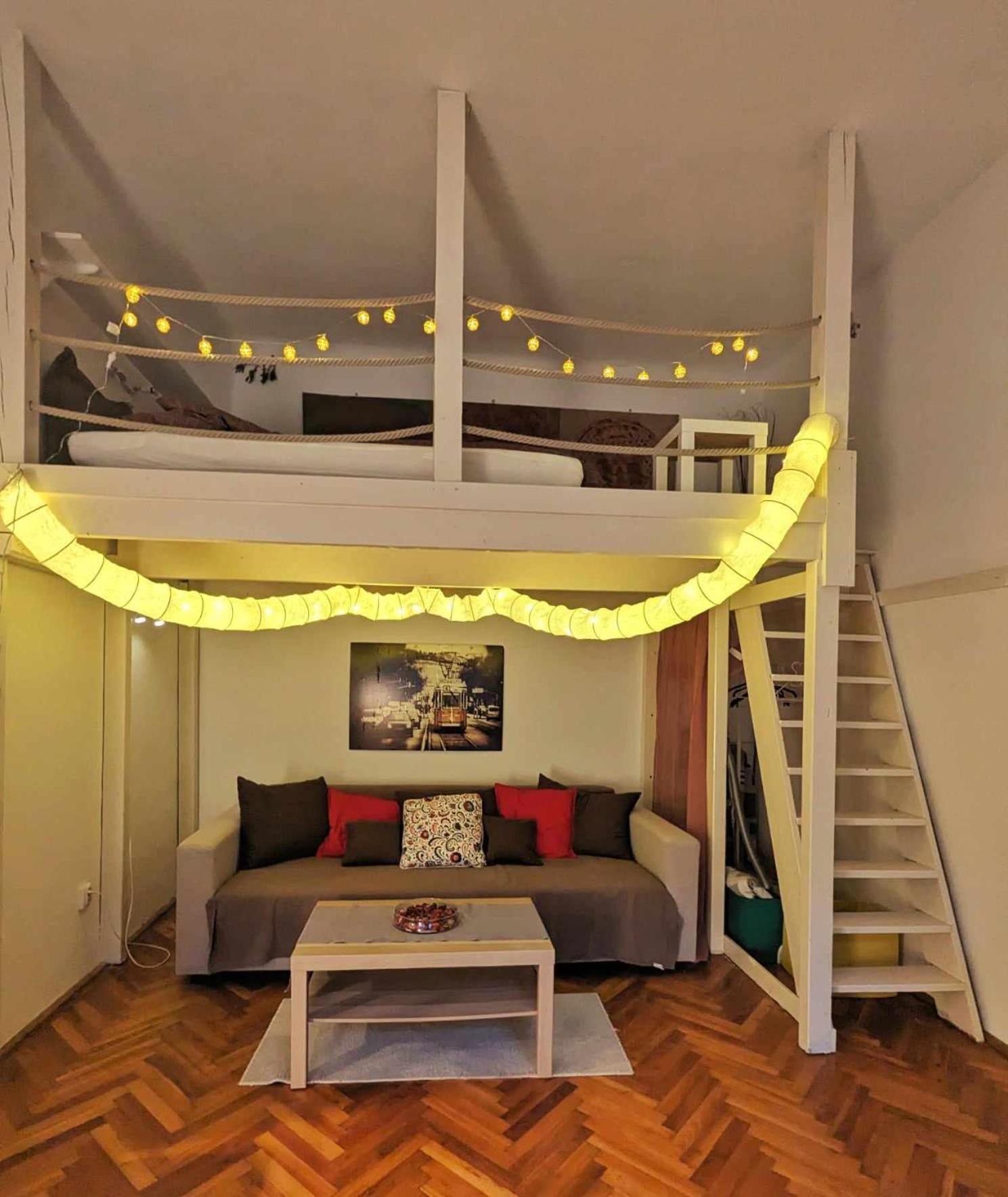 Gallery Flat In Party District Будапеща Екстериор снимка